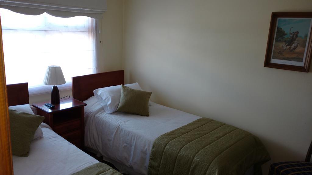 Hostal Buena Estancia Punta Arenas Kültér fotó